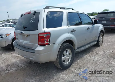 2008 Ford Escape Xlt z USA, uszkodzony, nr VIN 1FMCU03148KA52023